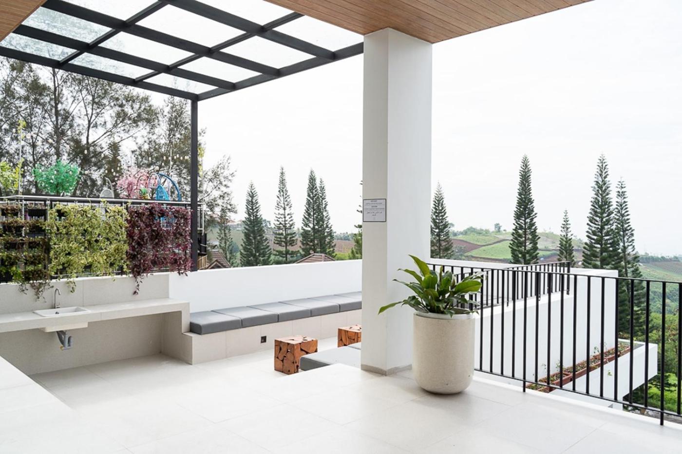 Villa Sunrise View 9 Bedrooms With A Private Heated Swimming Pool *