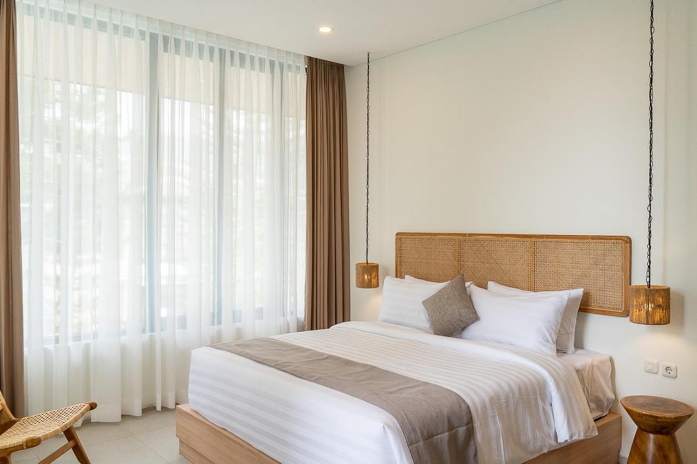 Sunrise View 9 Bedrooms With A Private Heated Swimming Pool Bandung