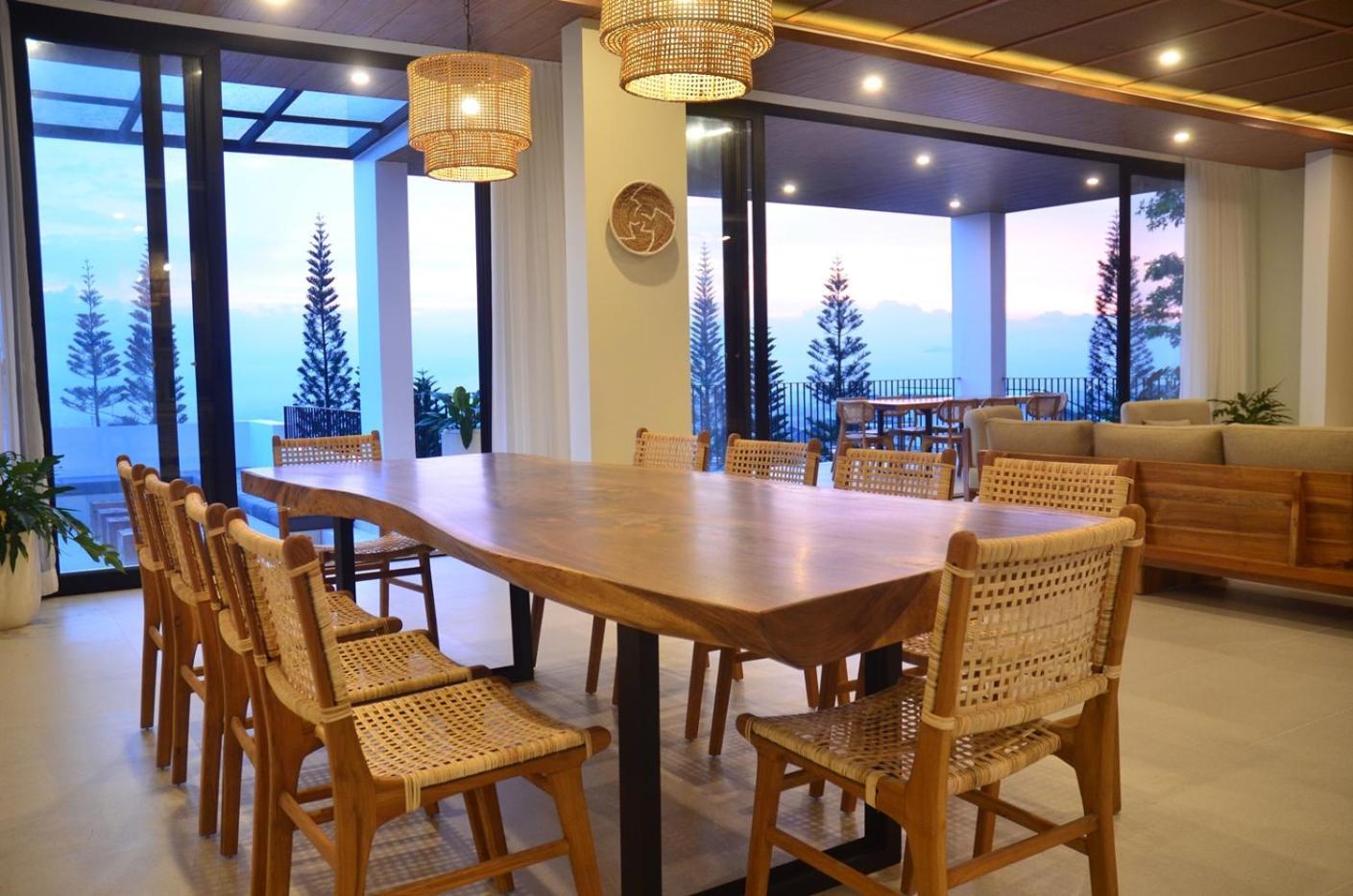 Villa Sunrise View 9 Bedrooms With A Private Heated Swimming Pool